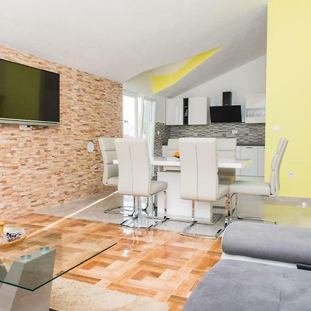 Apartman Franko Apartment เกรบัชติซา ภายนอก รูปภาพ