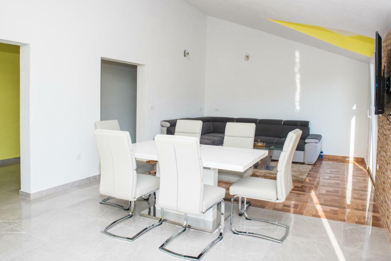 Apartman Franko Apartment เกรบัชติซา ภายนอก รูปภาพ